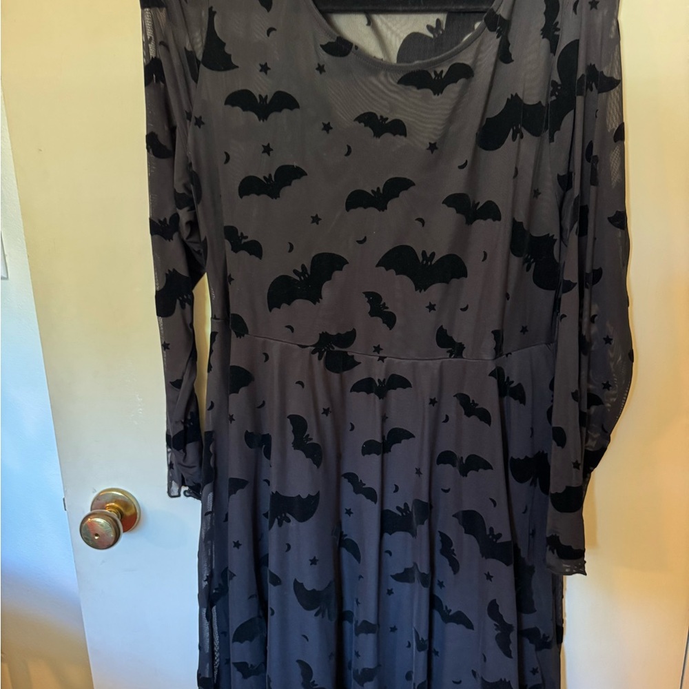 SHEIN Curve Elegant Black Apparel